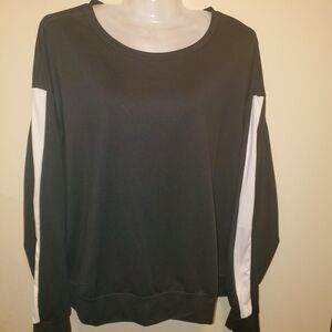 Black and White Long Sleeve Top